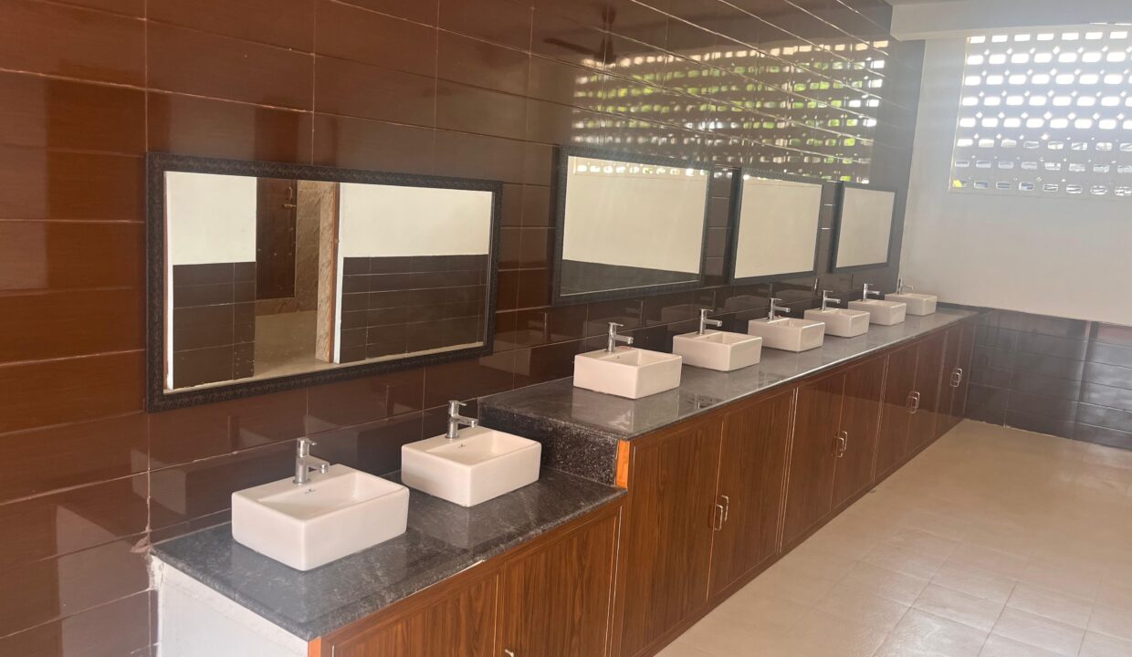 5cb475c8-bddd-49d8-a7bf-4ba5ef27fd08