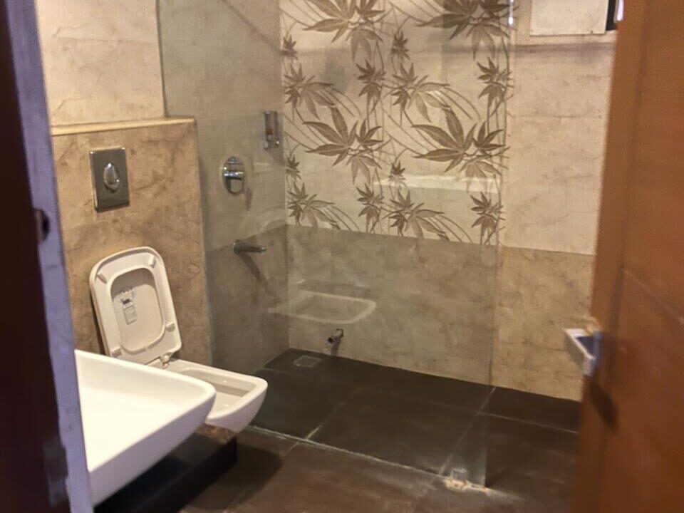 WhatsApp Image 2025-10-18 at 12.23.05 PM (1)