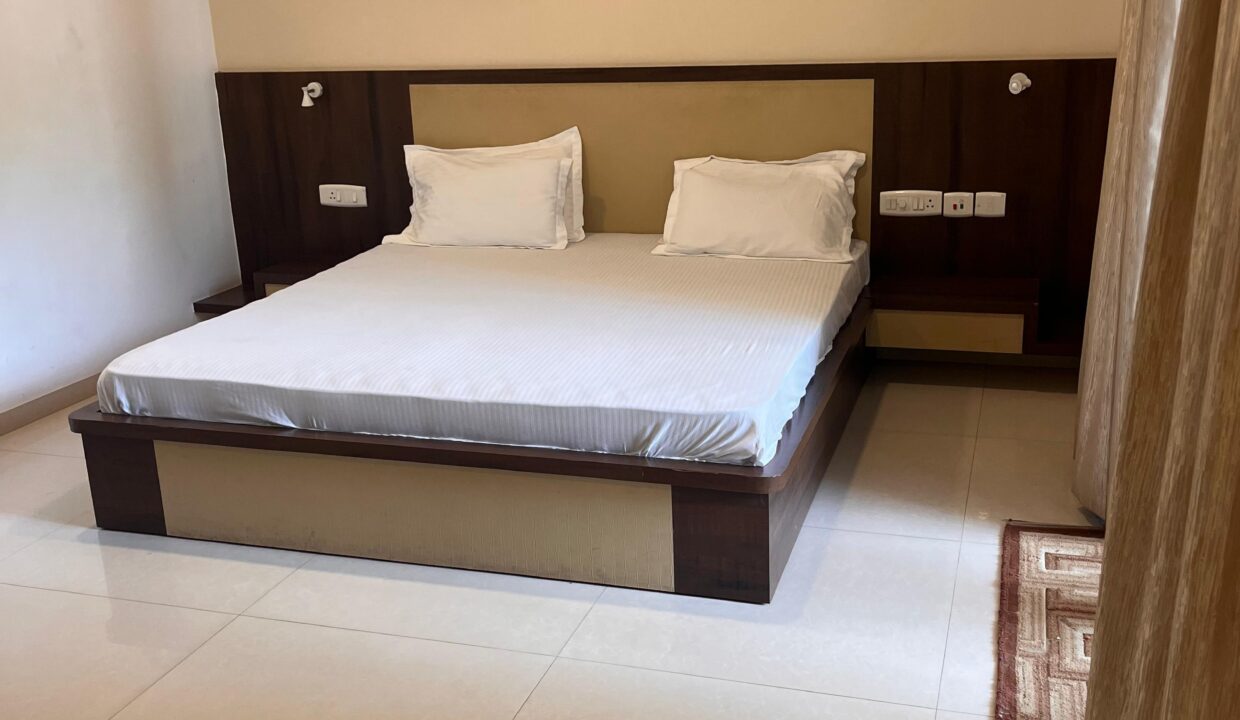 WhatsApp Image 2025-10-18 at 12.23.08 PM