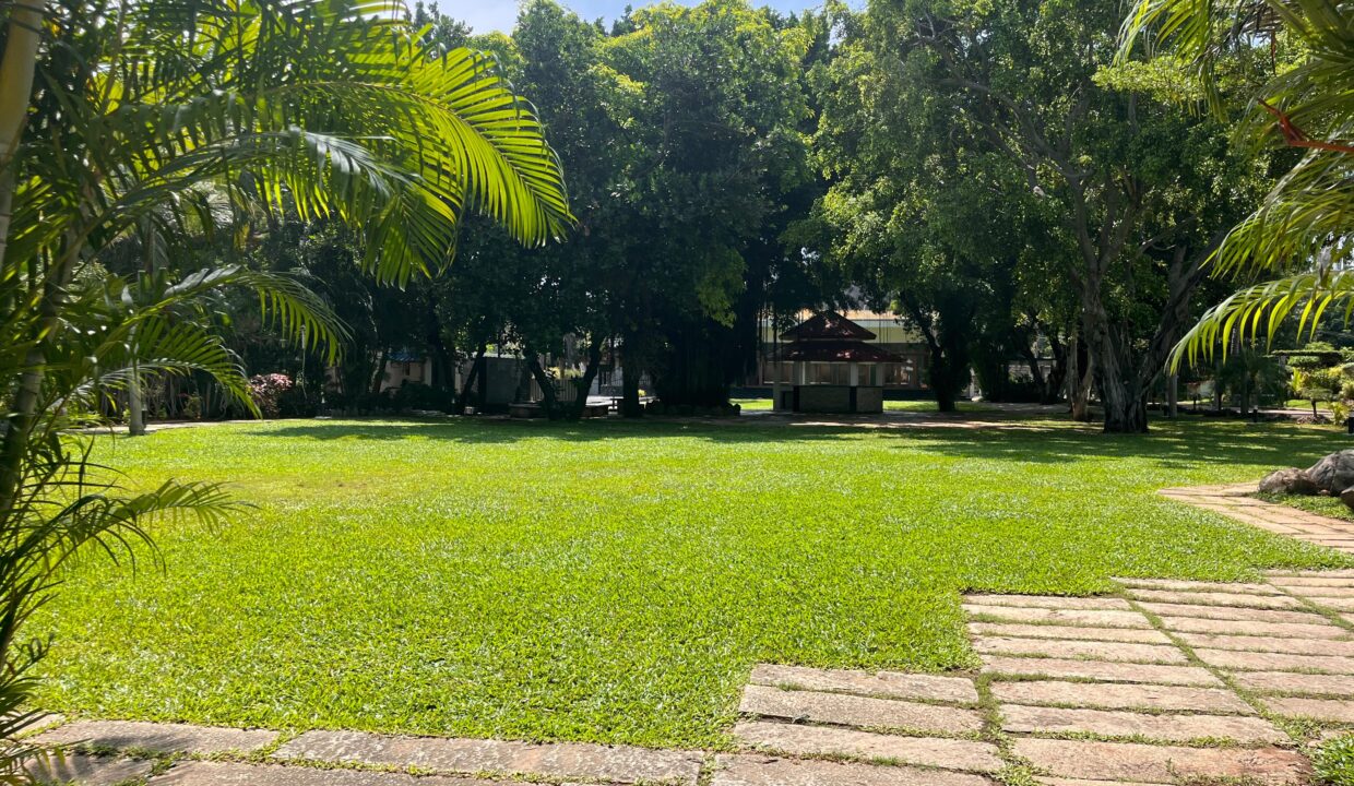 WhatsApp Image 2025-10-18 at 12.23.12 PM