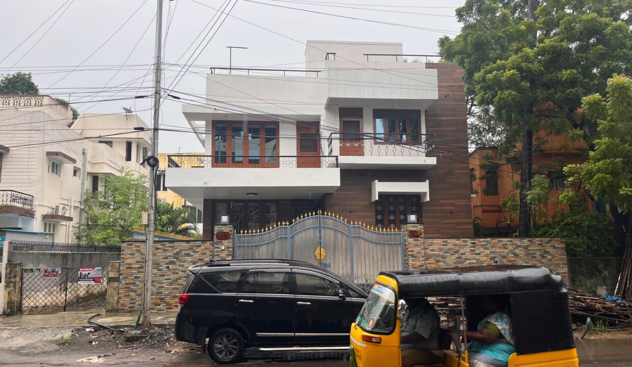 WhatsApp Image 2025-10-30 at 5.29.59 PM (1)