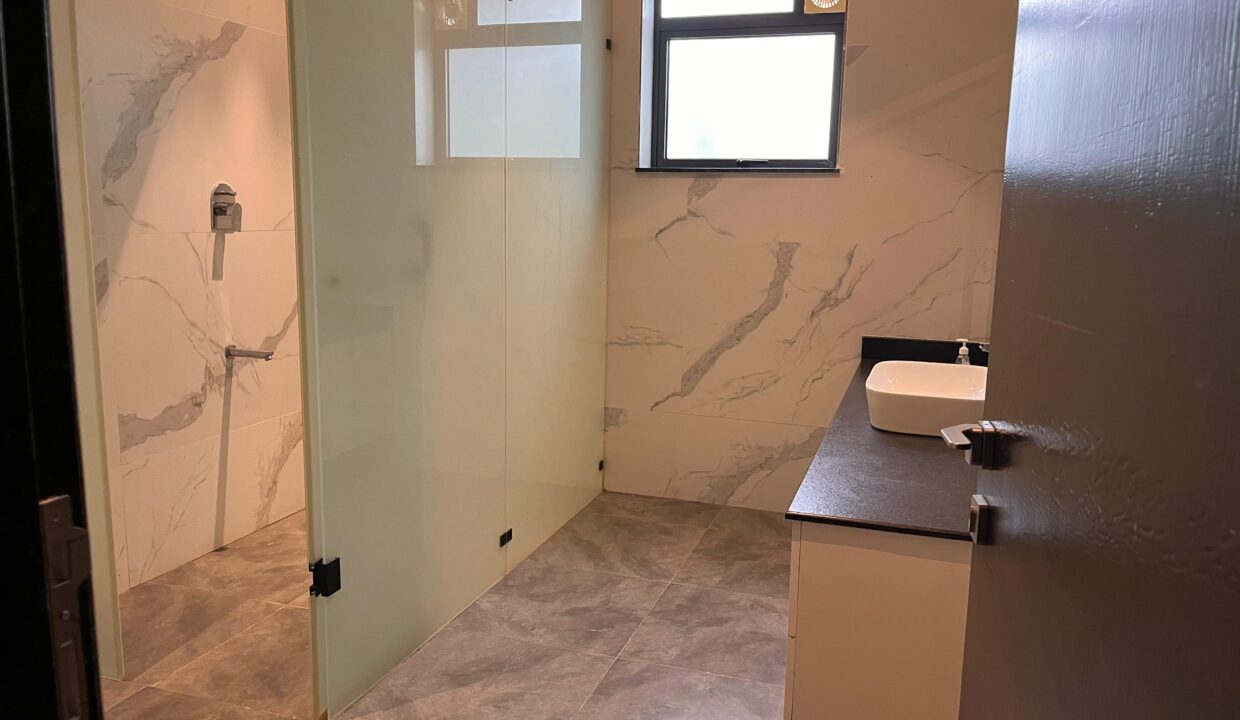 c832511c-3cd1-41da-970a-3168f9877b0f