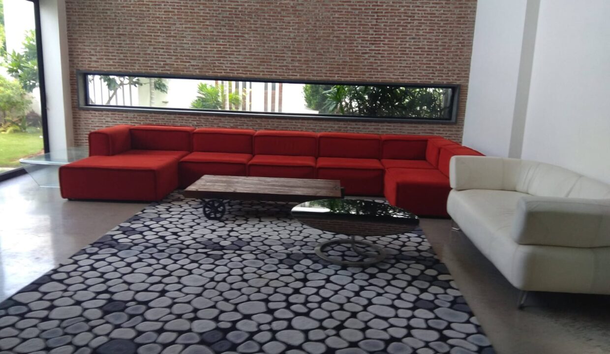 ea6813d7-2b0a-49b6-ba12-25b6089b48d3