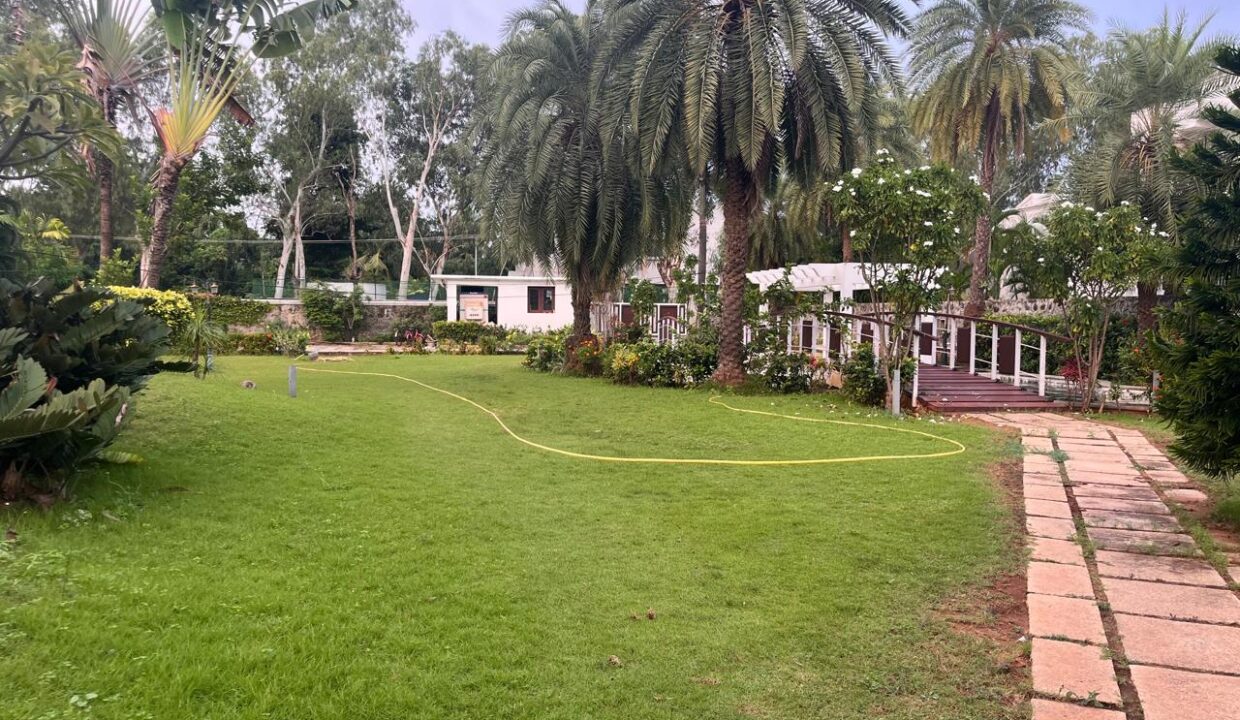 WhatsApp Image 2025-11-05 at 11.25.22 AM (1)